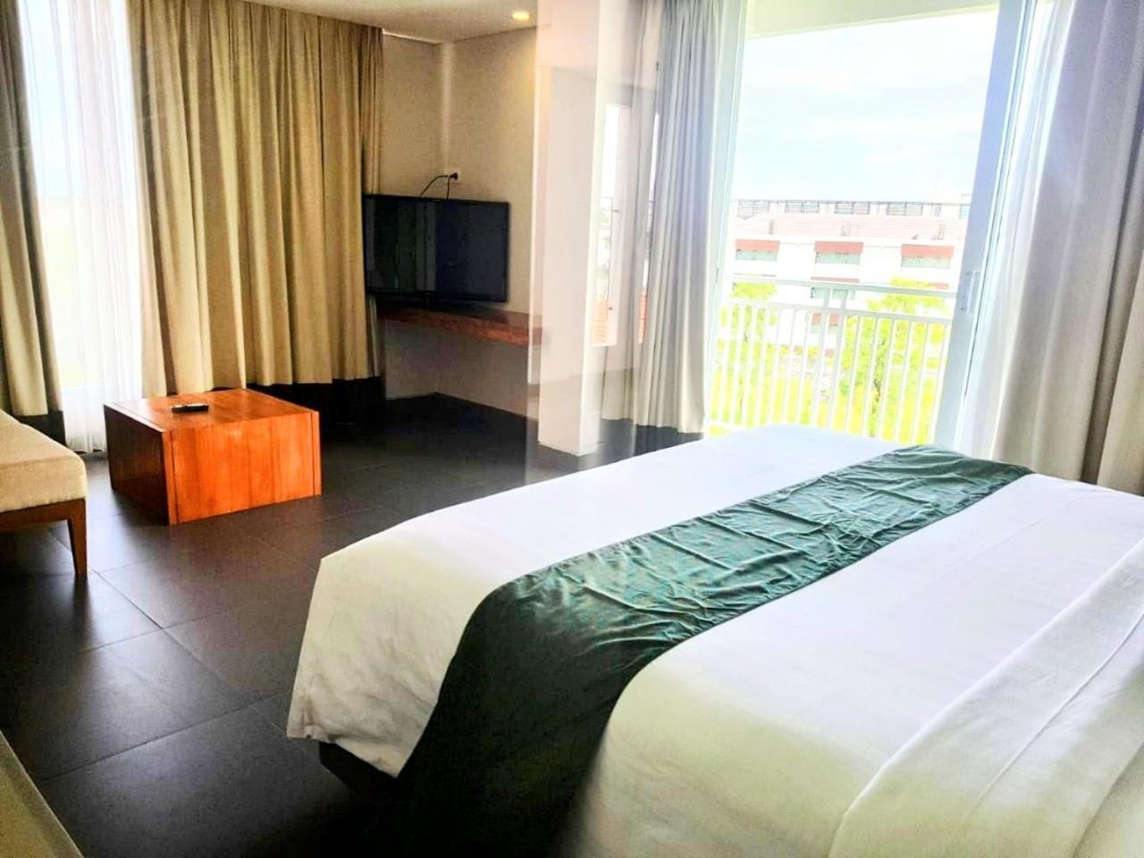 Paragon Hotel Seminyak Kültér fotó