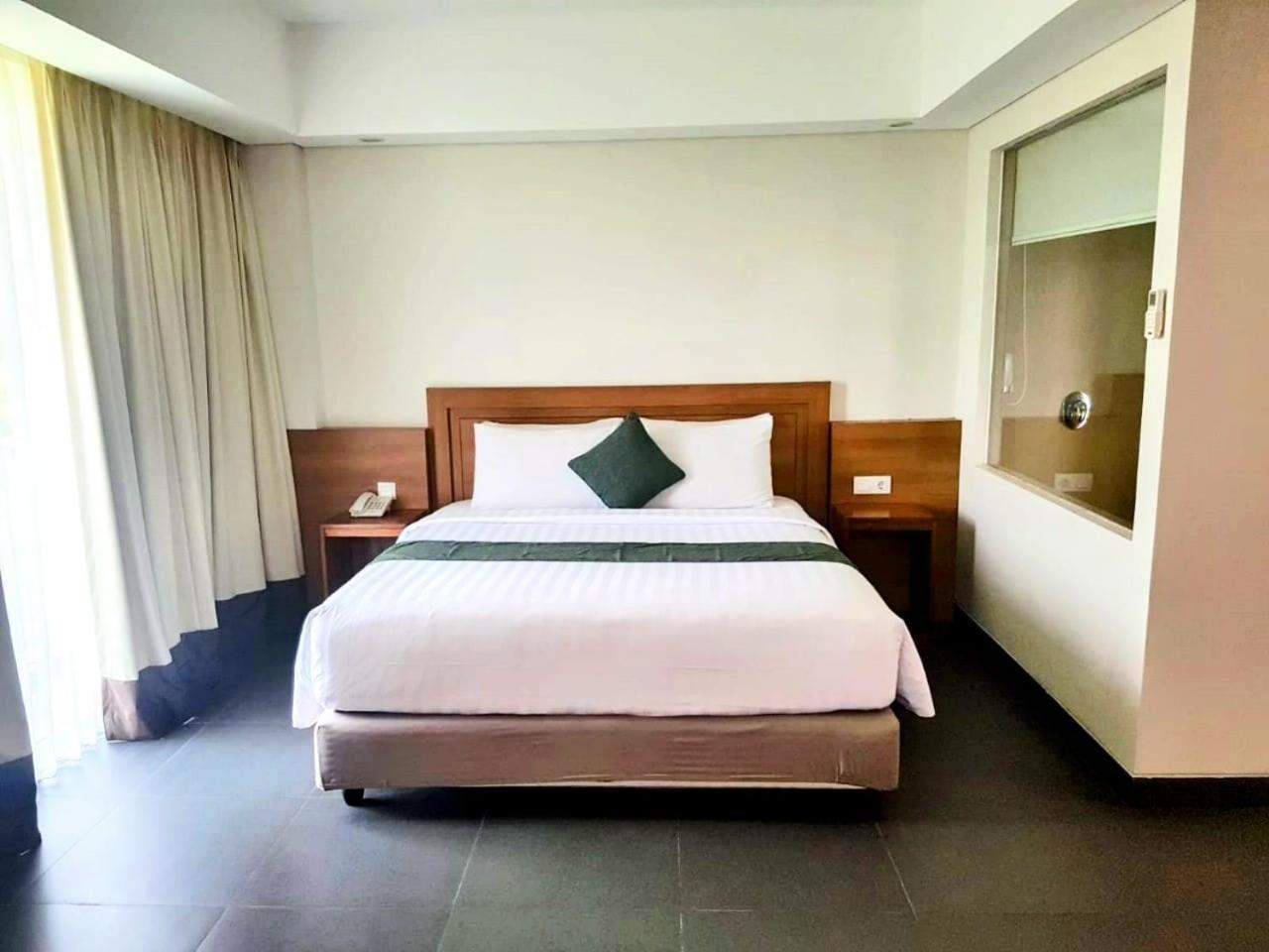 Paragon Hotel Seminyak Kültér fotó
